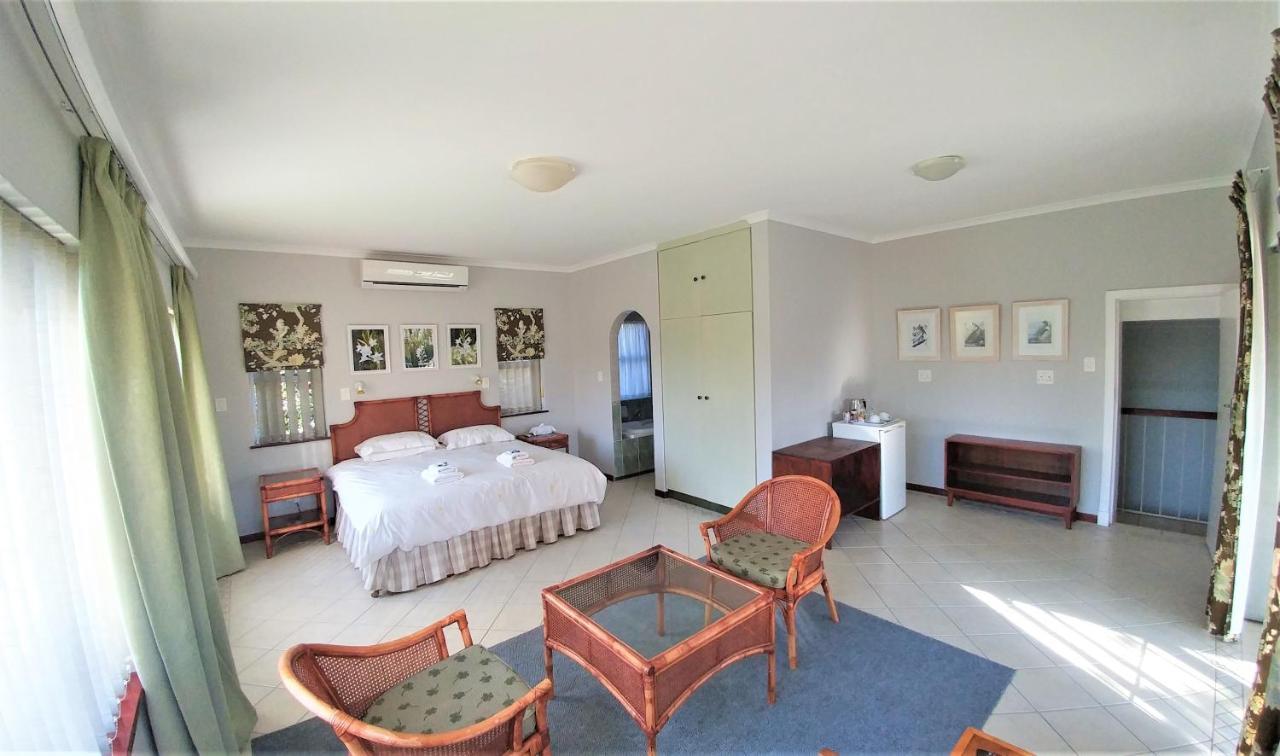 Besigheim Bed & Breakfast Стеленбош Екстериор снимка